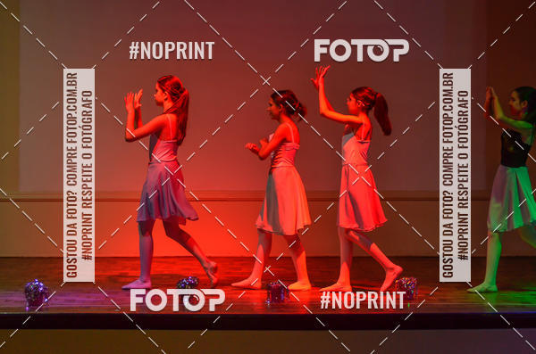 Compra tus fotos del eventoApresenta��o de dan�a  da Escola Uruguai na Escola Rainha do Brasil En Fotop