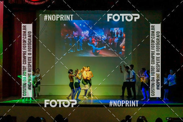 Buy your photos of the eventApresenta��o de dan�a  da Escola Uruguai na Escola Rainha do Brasil on Fotop
