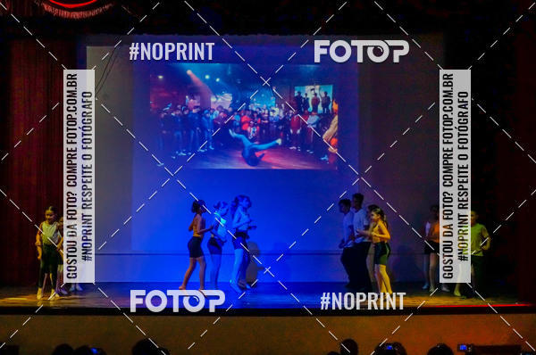 Buy your photos of the eventApresenta��o de dan�a  da Escola Uruguai na Escola Rainha do Brasil on Fotop