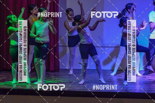 Achetez vos photos de l'�v�nementApresenta��o de dan�a  da Escola Uruguai na Escola Rainha do Brasil sur Fotop