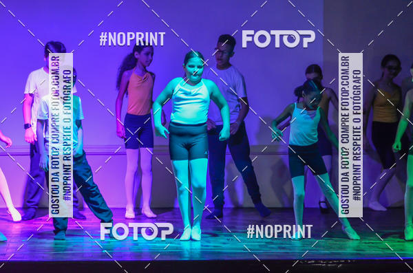 Achetez vos photos de l'�v�nementApresenta��o de dan�a  da Escola Uruguai na Escola Rainha do Brasil sur Fotop