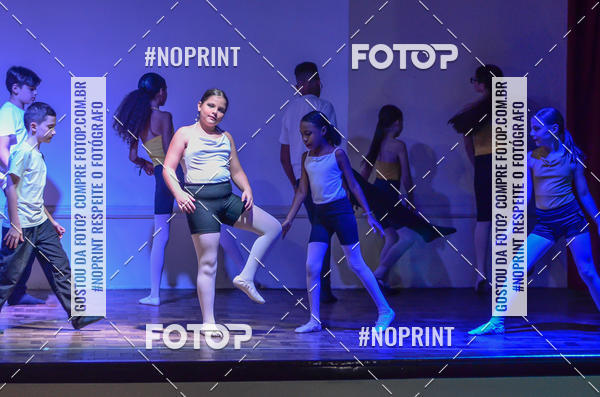 Achetez vos photos de l'�v�nementApresenta��o de dan�a  da Escola Uruguai na Escola Rainha do Brasil sur Fotop