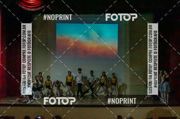 Buy your photos of the eventApresentao de dana  da Escola Uruguai na Escola Rainha do Brasil on Fotop