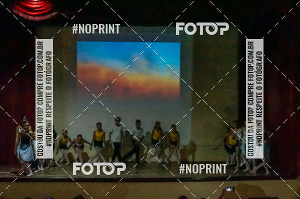 Buy your photos of the eventApresentao de dana  da Escola Uruguai na Escola Rainha do Brasil on Fotop
