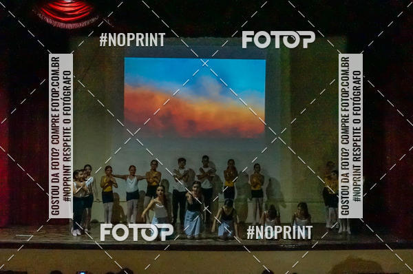 Buy your photos of the eventApresentao de dana  da Escola Uruguai na Escola Rainha do Brasil on Fotop