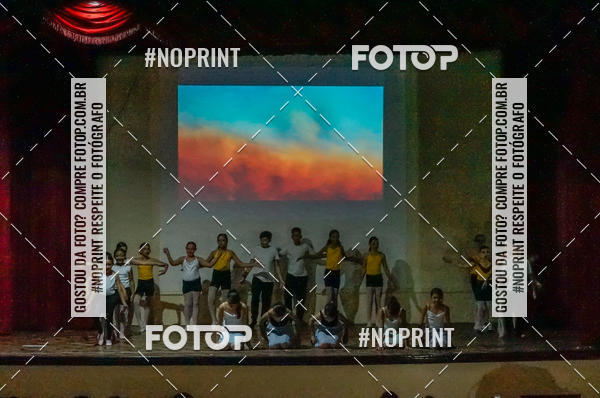 Buy your photos of the eventApresentao de dana  da Escola Uruguai na Escola Rainha do Brasil on Fotop