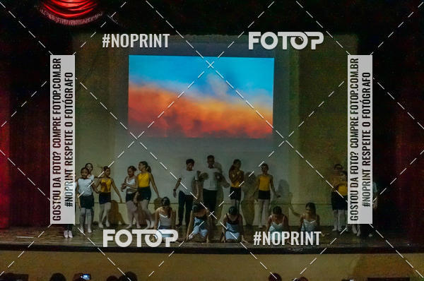 Buy your photos of the eventApresentao de dana  da Escola Uruguai na Escola Rainha do Brasil on Fotop