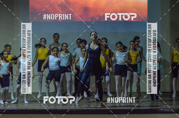 Buy your photos of the eventApresentao de dana  da Escola Uruguai na Escola Rainha do Brasil on Fotop