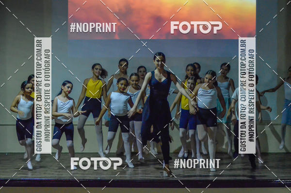 Buy your photos of the eventApresentao de dana  da Escola Uruguai na Escola Rainha do Brasil on Fotop