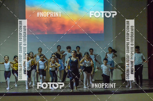 Buy your photos of the eventApresentao de dana  da Escola Uruguai na Escola Rainha do Brasil on Fotop