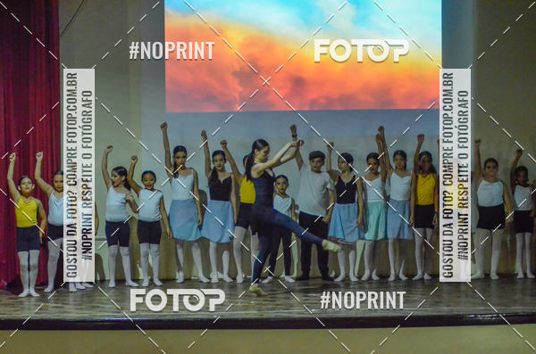 Buy your photos of the eventApresentao de dana  da Escola Uruguai na Escola Rainha do Brasil on Fotop