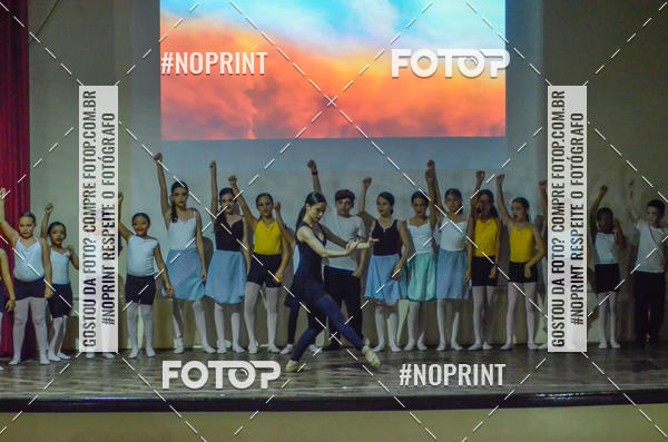 Buy your photos of the eventApresentao de dana  da Escola Uruguai na Escola Rainha do Brasil on Fotop