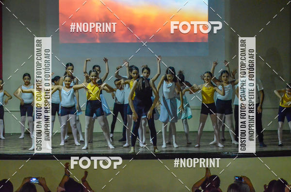 Buy your photos of the eventApresentao de dana  da Escola Uruguai na Escola Rainha do Brasil on Fotop