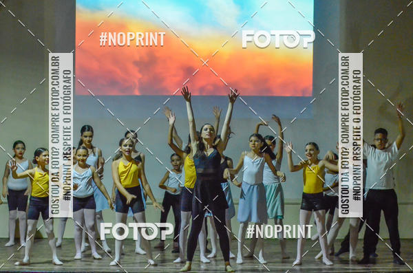 Buy your photos of the eventApresentao de dana  da Escola Uruguai na Escola Rainha do Brasil on Fotop