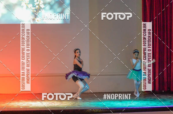 Buy your photos of the eventApresentao de dana  da Escola Uruguai na Escola Rainha do Brasil on Fotop