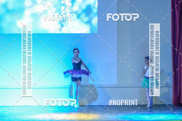Buy your photos of the eventApresentao de dana  da Escola Uruguai na Escola Rainha do Brasil on Fotop