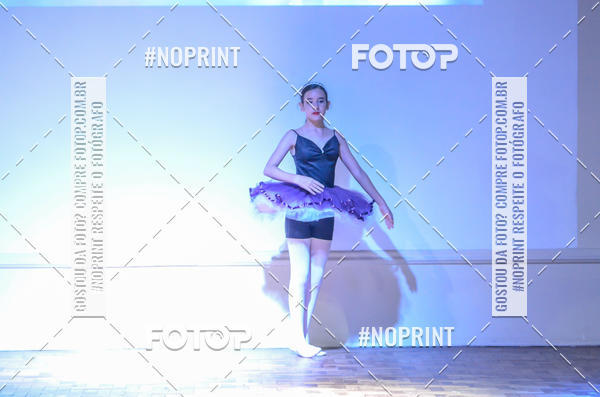 Buy your photos of the eventApresentao de dana  da Escola Uruguai na Escola Rainha do Brasil on Fotop