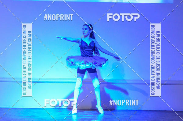 Buy your photos of the eventApresentao de dana  da Escola Uruguai na Escola Rainha do Brasil on Fotop
