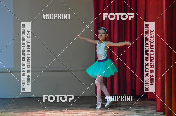 Buy your photos of the eventApresentao de dana  da Escola Uruguai na Escola Rainha do Brasil on Fotop