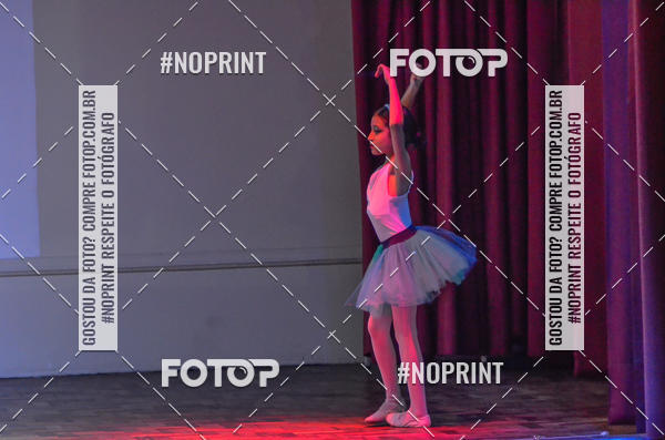 Buy your photos of the eventApresentao de dana  da Escola Uruguai na Escola Rainha do Brasil on Fotop
