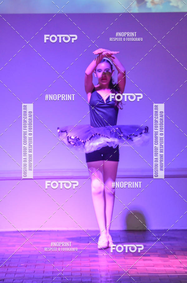 Buy your photos of the eventApresentao de dana  da Escola Uruguai na Escola Rainha do Brasil on Fotop