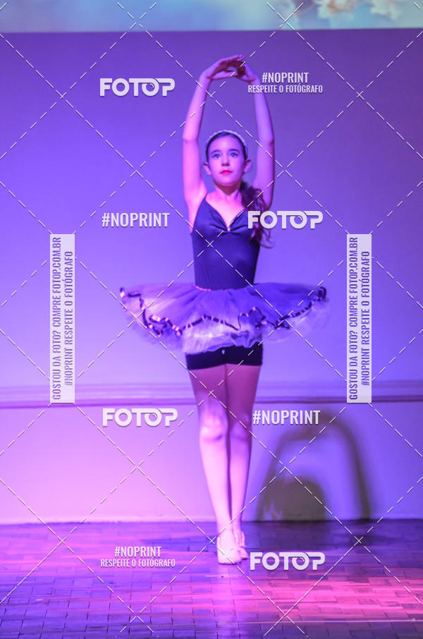 Buy your photos of the eventApresentao de dana  da Escola Uruguai na Escola Rainha do Brasil on Fotop