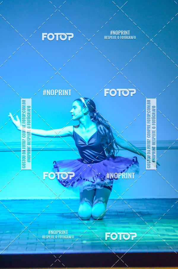 Buy your photos of the eventApresentao de dana  da Escola Uruguai na Escola Rainha do Brasil on Fotop