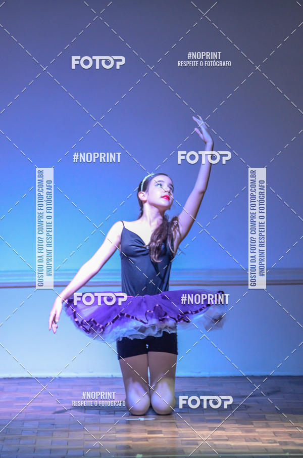 Buy your photos of the eventApresentao de dana  da Escola Uruguai na Escola Rainha do Brasil on Fotop