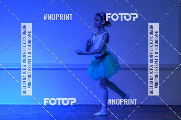 Buy your photos of the eventApresentao de dana  da Escola Uruguai na Escola Rainha do Brasil on Fotop