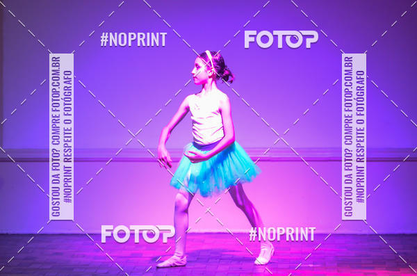 Buy your photos of the eventApresentao de dana  da Escola Uruguai na Escola Rainha do Brasil on Fotop