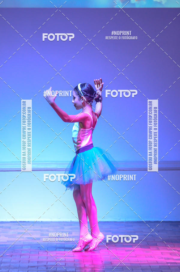 Buy your photos of the eventApresentao de dana  da Escola Uruguai na Escola Rainha do Brasil on Fotop