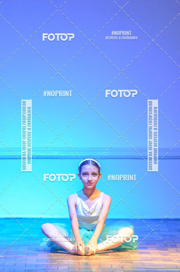 Buy your photos of the eventApresentao de dana  da Escola Uruguai na Escola Rainha do Brasil on Fotop