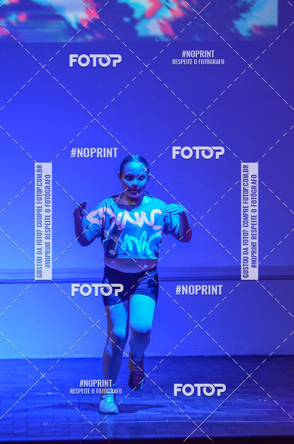 Buy your photos of the eventApresentao de dana  da Escola Uruguai na Escola Rainha do Brasil on Fotop