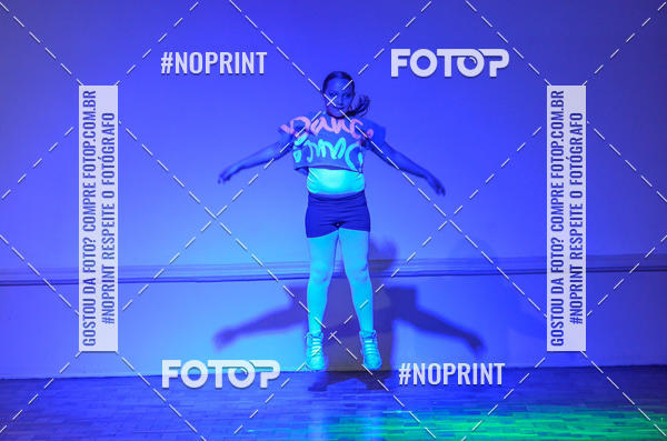 Buy your photos of the eventApresentao de dana  da Escola Uruguai na Escola Rainha do Brasil on Fotop