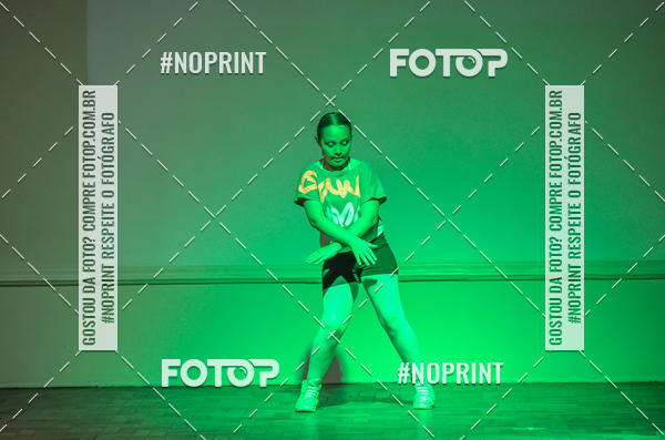 Buy your photos of the eventApresentao de dana  da Escola Uruguai na Escola Rainha do Brasil on Fotop