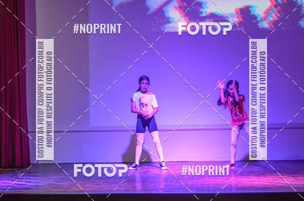 Buy your photos of the eventApresentao de dana  da Escola Uruguai na Escola Rainha do Brasil on Fotop