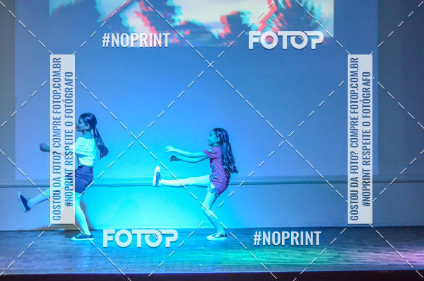 Buy your photos of the eventApresentao de dana  da Escola Uruguai na Escola Rainha do Brasil on Fotop