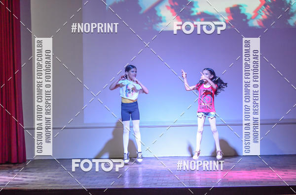 Buy your photos of the eventApresentao de dana  da Escola Uruguai na Escola Rainha do Brasil on Fotop