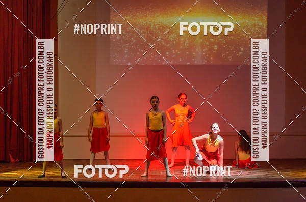 Buy your photos of the eventApresentao de dana  da Escola Uruguai na Escola Rainha do Brasil on Fotop