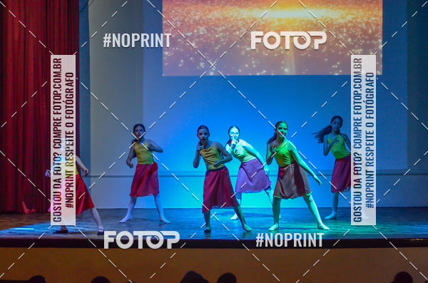 Buy your photos of the eventApresentao de dana  da Escola Uruguai na Escola Rainha do Brasil on Fotop