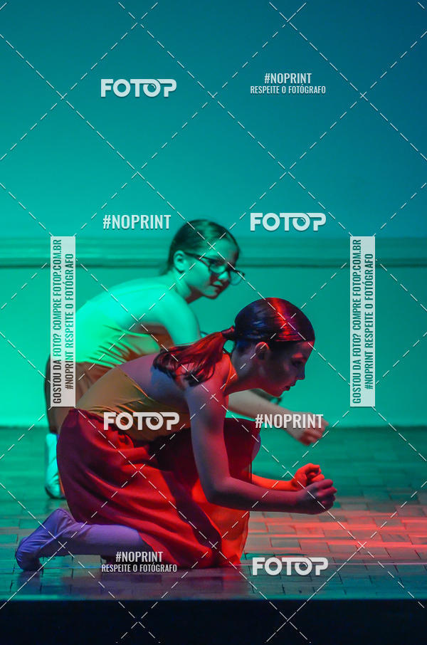 Buy your photos of the eventApresentao de dana  da Escola Uruguai na Escola Rainha do Brasil on Fotop