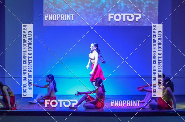 Buy your photos of the eventApresentao de dana  da Escola Uruguai na Escola Rainha do Brasil on Fotop