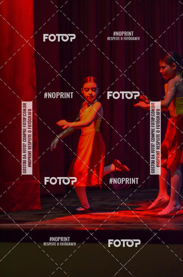 Buy your photos of the eventApresentao de dana  da Escola Uruguai na Escola Rainha do Brasil on Fotop