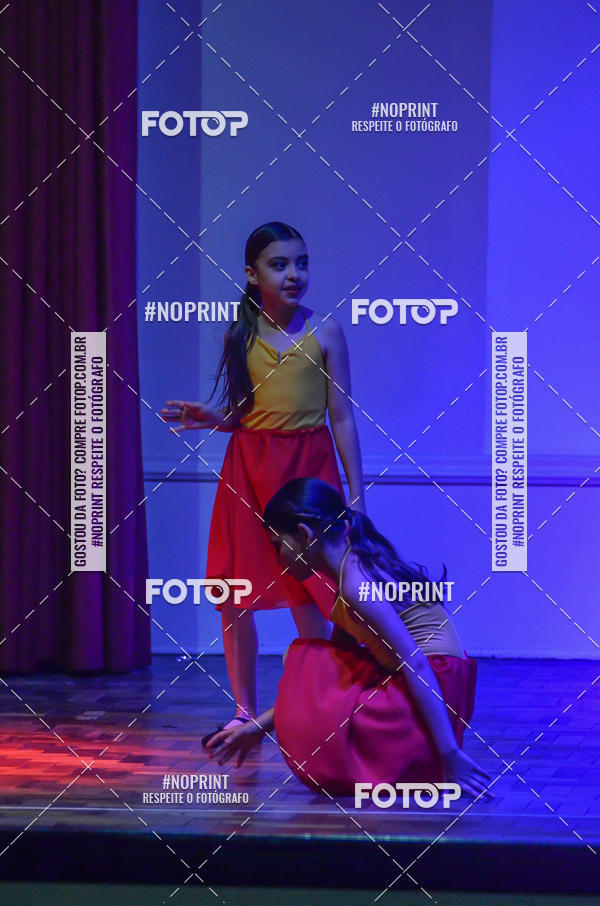 Buy your photos of the eventApresentao de dana  da Escola Uruguai na Escola Rainha do Brasil on Fotop