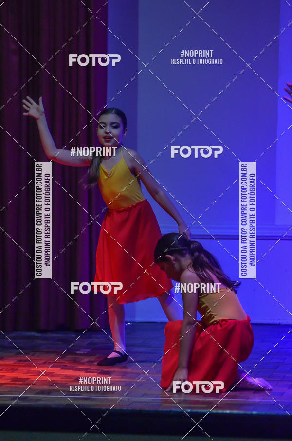 Buy your photos of the eventApresentao de dana  da Escola Uruguai na Escola Rainha do Brasil on Fotop