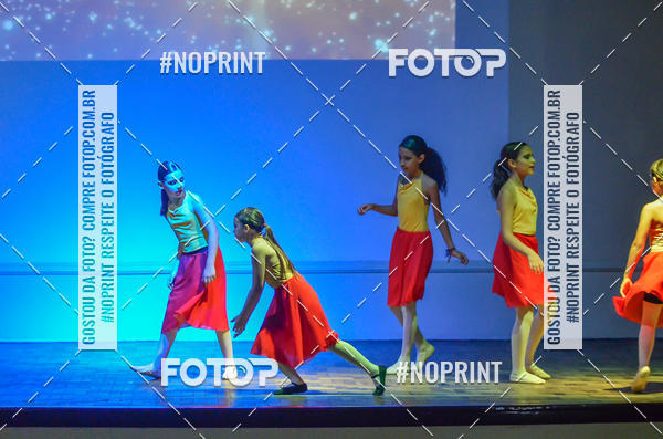 Buy your photos of the eventApresentao de dana  da Escola Uruguai na Escola Rainha do Brasil on Fotop