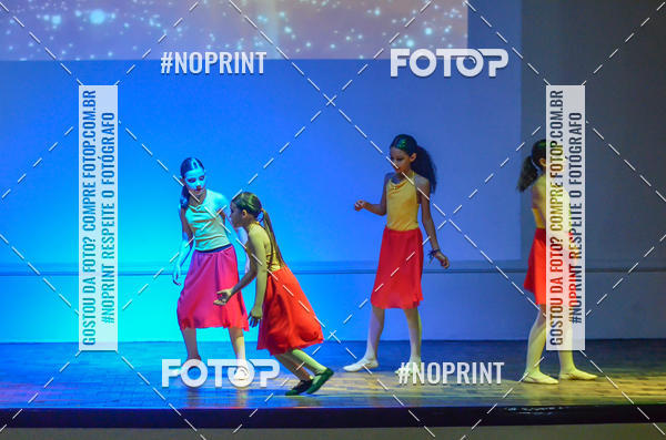 Buy your photos of the eventApresentao de dana  da Escola Uruguai na Escola Rainha do Brasil on Fotop