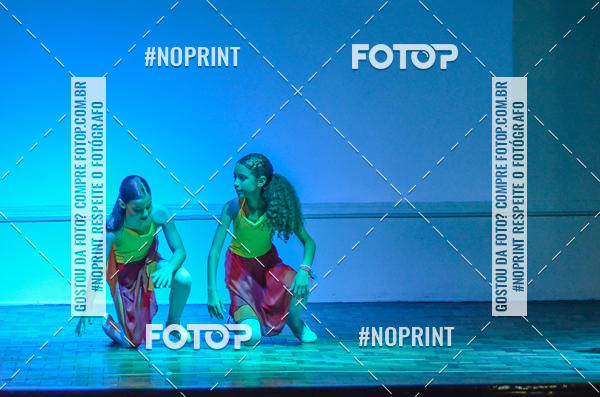 Buy your photos of the eventApresentao de dana  da Escola Uruguai na Escola Rainha do Brasil on Fotop