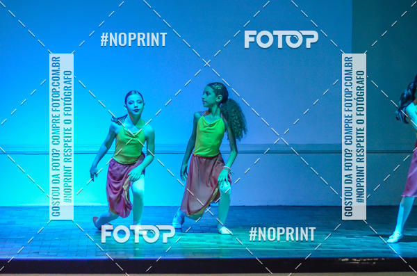 Buy your photos of the eventApresentao de dana  da Escola Uruguai na Escola Rainha do Brasil on Fotop