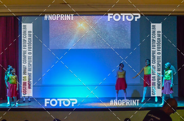 Buy your photos of the eventApresentao de dana  da Escola Uruguai na Escola Rainha do Brasil on Fotop
